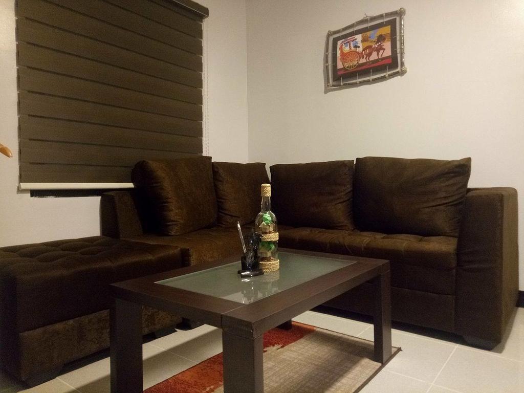 Darvy Suite Muntinlupa City Экстерьер фото